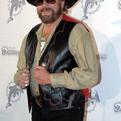 Hank Williams Jr en un partido de fútbol americano en Miami