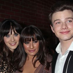 Zooey Deschanel, Leah Michelle y Chris Colfer y en la presentación de la nueva temporada de Fox