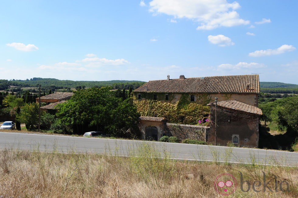 Masía de Jacobo Fitz-James Stuart e Inka Martín en l'Alt Empordà