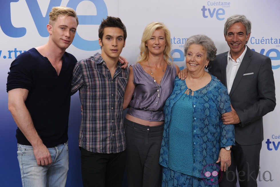 Pablo Rivero, Ricardo GÃ³mez, Ana Duato, MarÃ­a Galiana e Imanol Arias celebran los 10 aÃ±os de 'CuÃ©ntame'