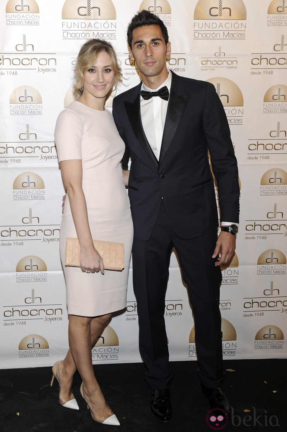 Álvaro Arbeloa y Carlota Ruiz en la presentación del Catálogo Solidario de la Fundación Chocrón Macías 2014 