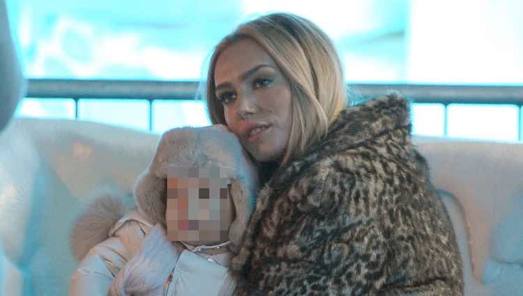 Petra Ecclestone y su hija Lavinia en 'Winter Wonderland'