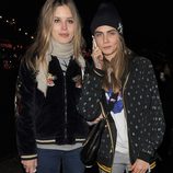 Georgia May Jagger y Cara Delevingne en 'Winter Wonderland' 