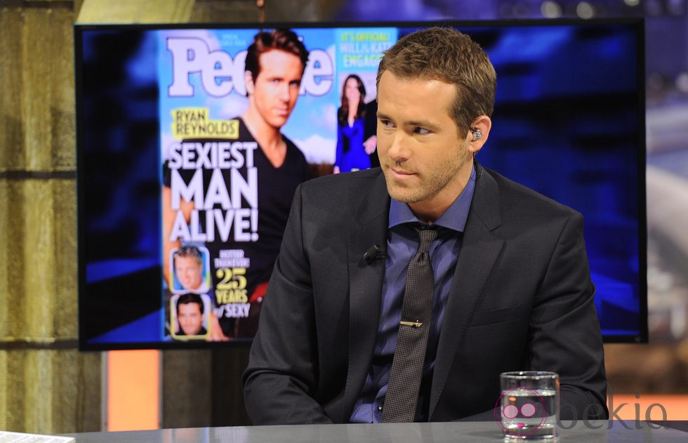 Ryan Reynolds hablando de ser el 'hombre más sexy' en 'El hormiguero'