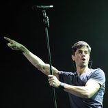 Enrique Iglesias en el Jingle Ball 2013