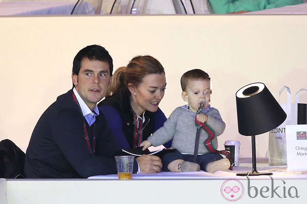 Marta Ortega y Sergio Álvarez con su hijo Amancio en el Master Gucci 2013