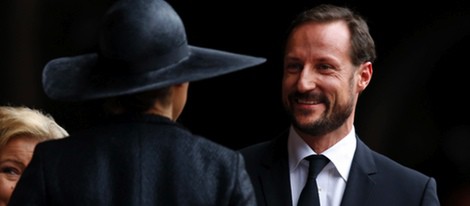 Victoria de Suecia y Haakon de Noruega en el funeral de Nelson Mandela