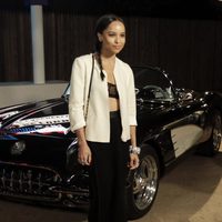 Zoe Kravitz en el desfile de la colección 'Métiers d'Art' de Chanel en Dallas