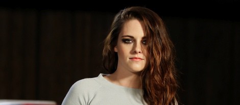 Kristen Stewart en el desfile de la colección 'Métiers d'Art' de Chanel en Dallas