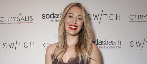 Hilary Duff en un acto benéfico organizado por la asociación Chrysalis