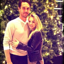 Kaley Cuoco y Ryan Sweeting celebran su primera Navidad juntos