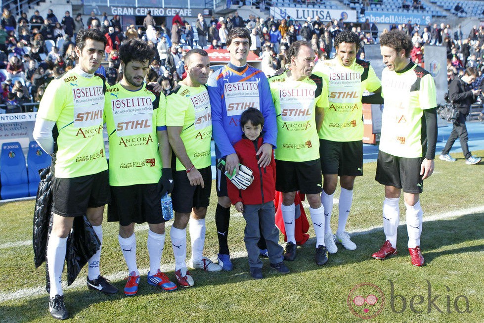 Equipo de los toreros en el partido solidario toreros vs artistas celebrado en Getafe