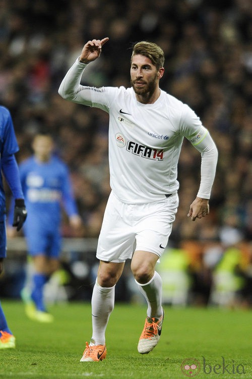 Sergio Ramos en el partido 'Champions for Life' en el Santiago Bernabéu