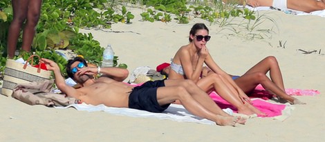 Olivia Palermo y Johannes Huebl despiden 2013 en las playas de St. Barts