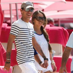 Marc Anthony y Chloe Green pasean cogidos de la mano por Barbados