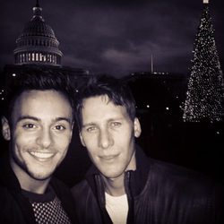 Tom Daley y Dustin Lance Black en Washington