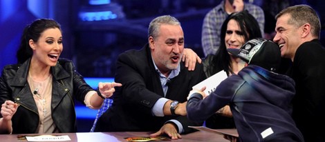 Pilar Rubio, Jorge Salvador, Mario Vaquerizo, Toni Cantó y su hijo en 'El Hormiguero'