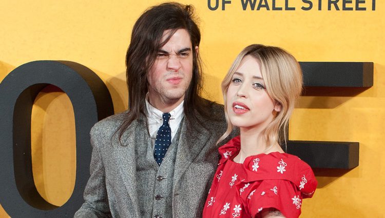 Peaches Geldof y Thomas Cohen en la premiere de 'El lobo de Wall Street' en Londres