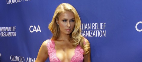 Paris Hilton  en la tercera gala benéfica  'Sean Penn & Friends HELP HAITI HOME