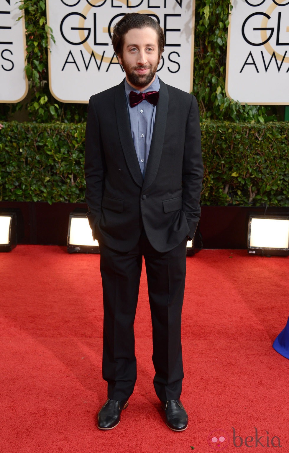 Simon Helberg en la alfombra roja de los Globos de Oro 2014