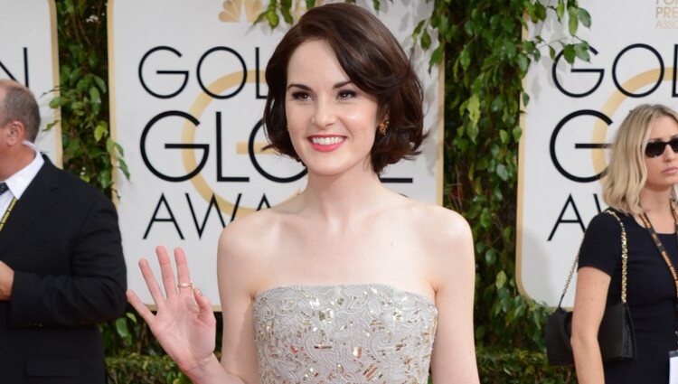 Michelle Dockery en la alfombra roja de los Globos de Oro 2014