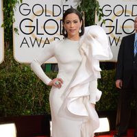 Paula Patton en la alfombra roja de los Globos de Oro 2014