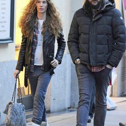 Borja Thyssen y Blanca Cuesta, de compras por Madrid