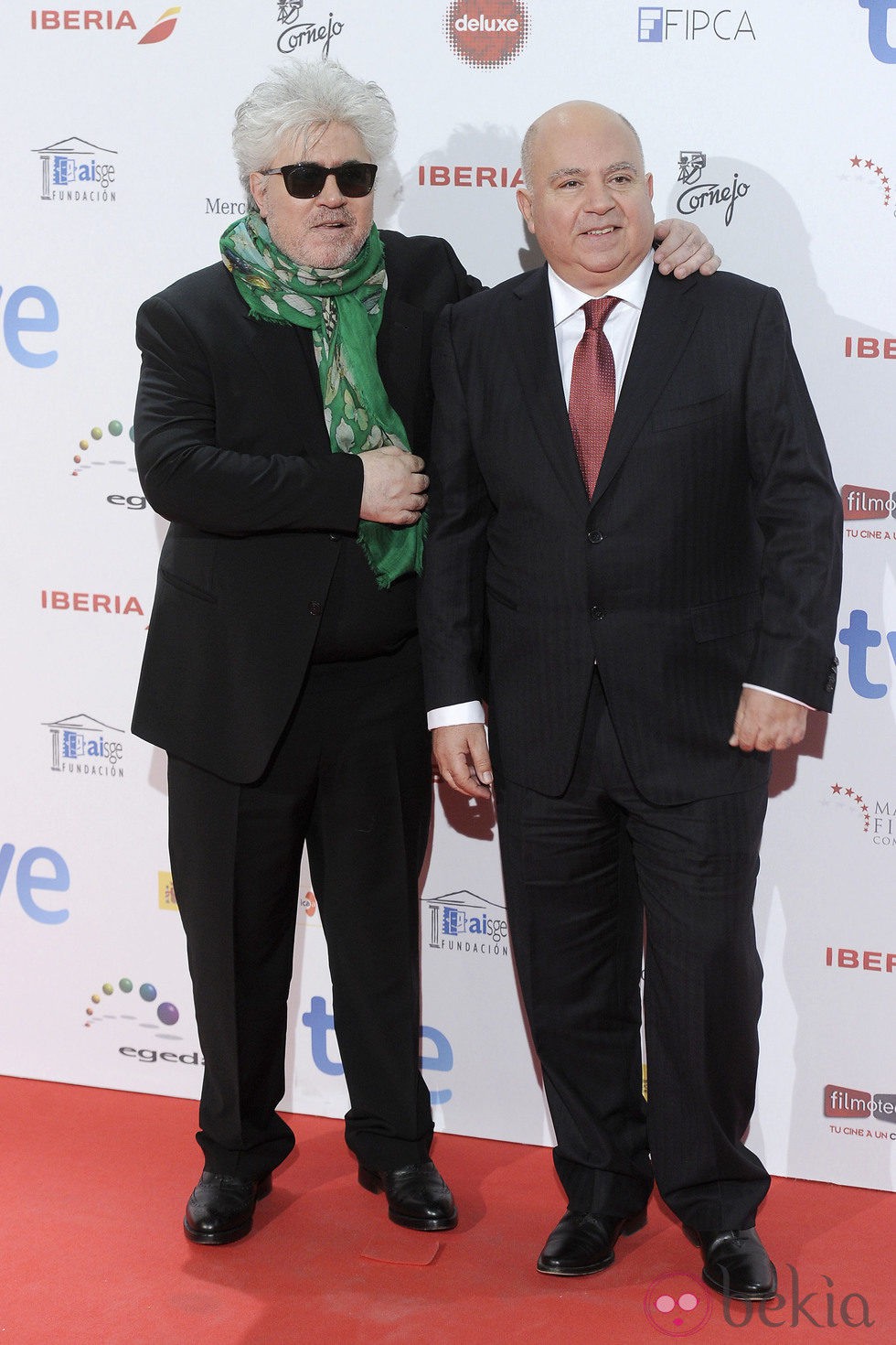 Pedro Almodóvar y Agustín Almodóvar en los Premios José María Forqué 2014