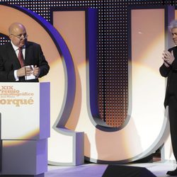 Agustín Almodóvar agradece su Medalla de Oro junto a Pedro Almodóvar en los Premios José María Forqué 2014