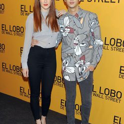 Ana Polvorosa y Eduardo Casanova en el estreno de 'El lobo de Wall Street' en Madrid