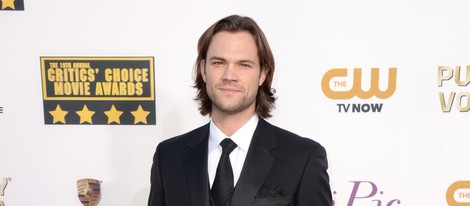 Jared Padalecki en la alfombra roja de los Critics' Choice Movie Awards 2014