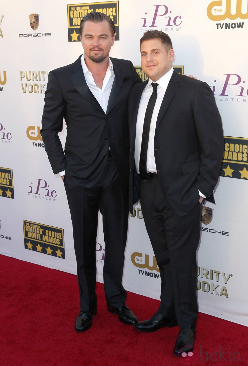 Leonardo DiCaprio y Jonah Hill en la alfombra roja de los Critics' Choice Movie Awards 2014