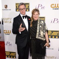 Paul Feig y Laurie Karon en la alfombra roja de los Critics' Choice Movie Awards 2014