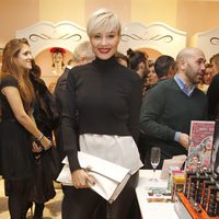 Juncal Rivero en la apertura de una tienda de la firma de cosméticos Benefit