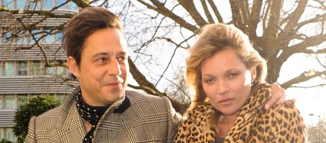 Kate Moss con su marido Jamie Hince el día de su 40 cumpleaños