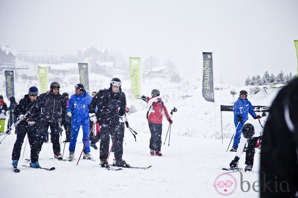 El Príncipe Felipe esquiando en Formigal