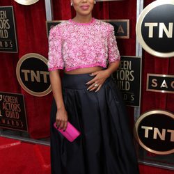 Kerry Washington luce embarazo en los Premios del Sindicato de Actores 2014