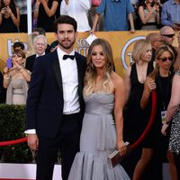 Kaley Cuoco y Ryan Sweeting en los Premios del Sindicato de Actores 2014