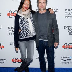 Zoe Saldaña y Mark Ruffalo en el estreno de 'Infinitely Polar Bear' en el festival de cine 'Sundance' 2014