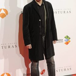 Tristán Ulloa en el estreno del último episodio de 'El tiempo entre costuras'