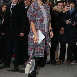 Lily Allen en el desfile de Alta Costura de Chanel primavera/verano 2014 de París