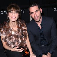 Miguel Ángel Silvestre y Maribel Verdú en el desfile de Alta Costura de Armani Privé primavera/verano 2014 de París