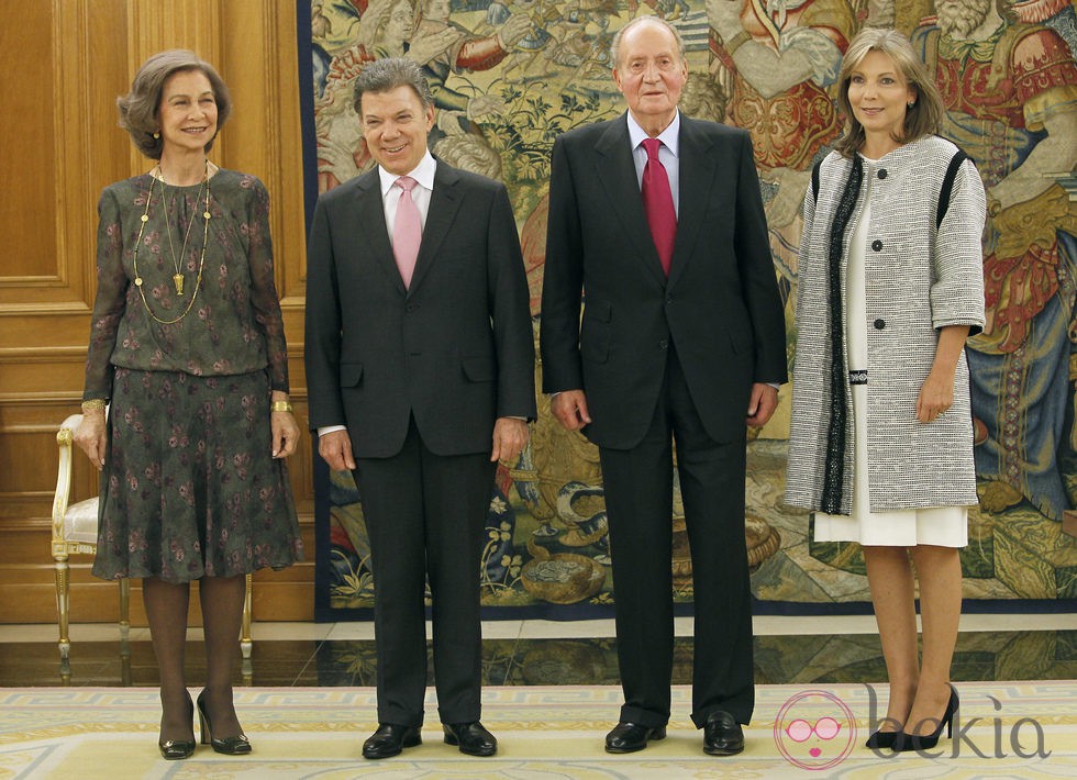 Los Reyes de España con el presidente de Colombia y su esposa en La Zarzuela