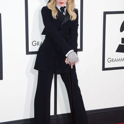 Madonna en la alfombra roja de los Grammy 2014