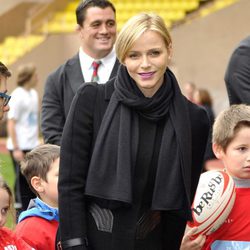 La Princesa Charlene de Mónaco en el estadio Luis II de Mónaco