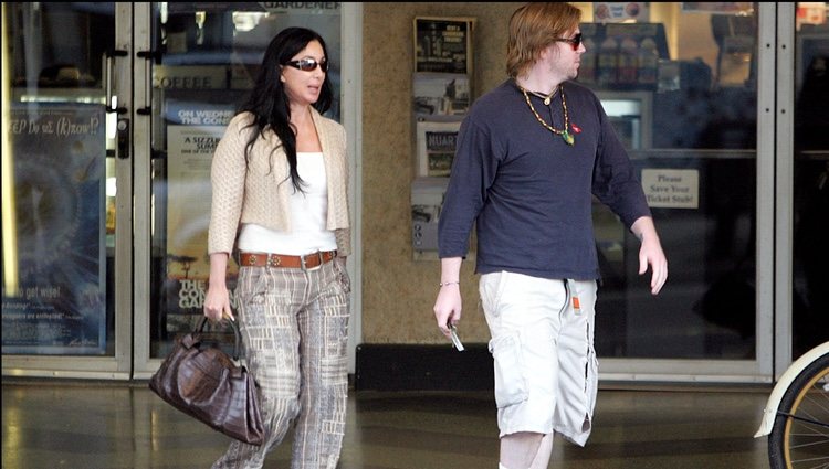 Cher y su hijo Elijah Blue Allman en 2005