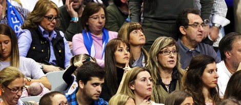 Helen Lindes animando al Real Madrid en la Copa del Rey de baloncesto 2014