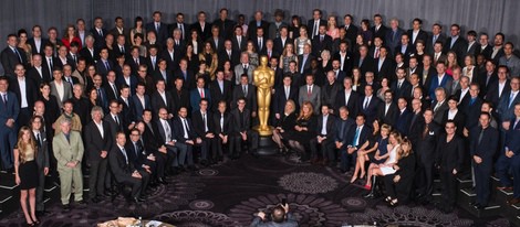 Foto de grupo de los candidatos a los Oscar 2014 en el almuerzo de los nominados