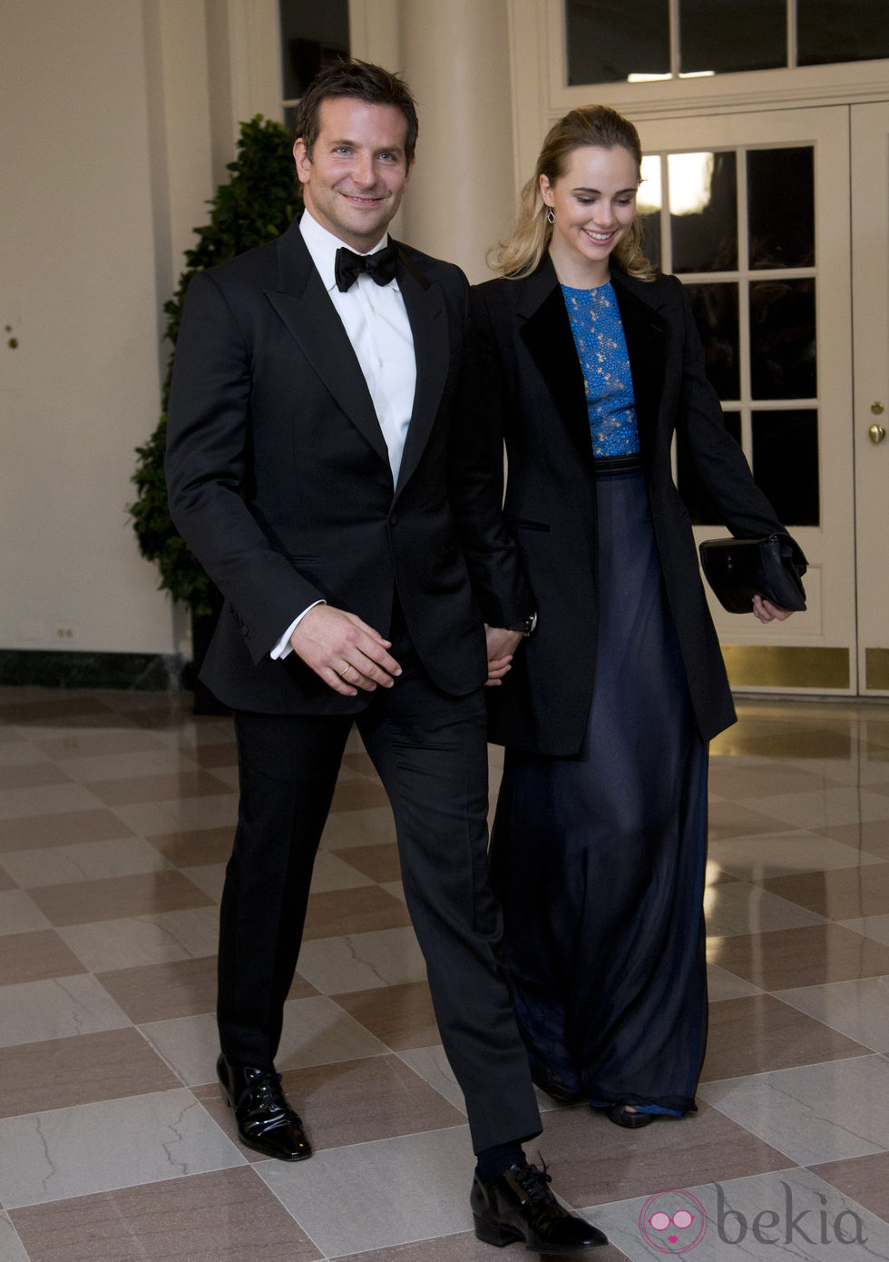 Bradley Cooper y Suki Waterhouse en una cena de gala en la Casa Blanca