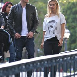 Michael Bublé y Luisana Lopilato en Disneyland